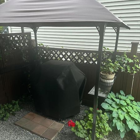 Clean And Quiet 2 Bdr 2 Bthr Private Entrance Entire Guests Suite Near Coquitlam Center Mall And Skytrain Eksteriør bilde