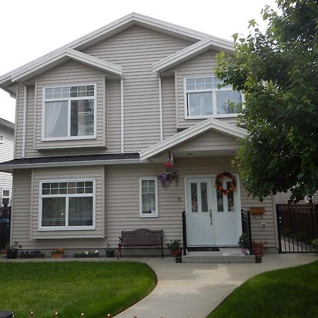 Clean And Quiet 2 Bdr 2 Bthr Private Entrance Entire Guests Suite Near Coquitlam Center Mall And Skytrain Eksteriør bilde