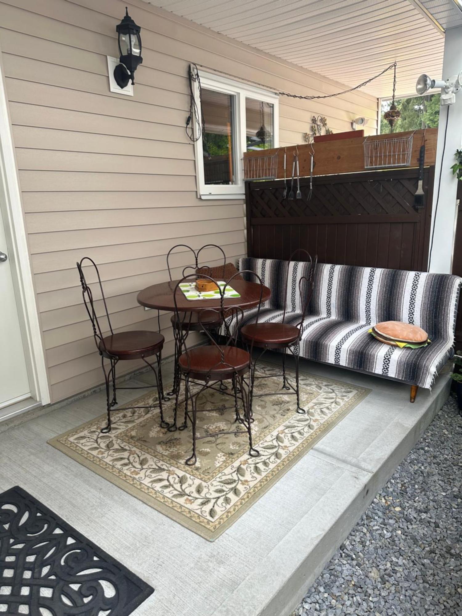 Clean And Quiet 2 Bdr 2 Bthr Private Entrance Entire Guests Suite Near Coquitlam Center Mall And Skytrain Eksteriør bilde