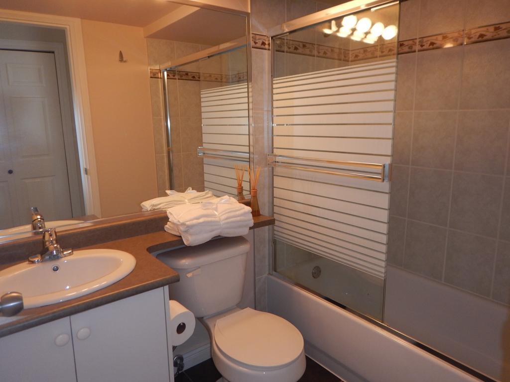 Clean And Quiet 2 Bdr 2 Bthr Private Entrance Entire Guests Suite Near Coquitlam Center Mall And Skytrain Rom bilde